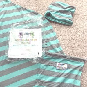 Cool Beans Car seat/Nursing cover